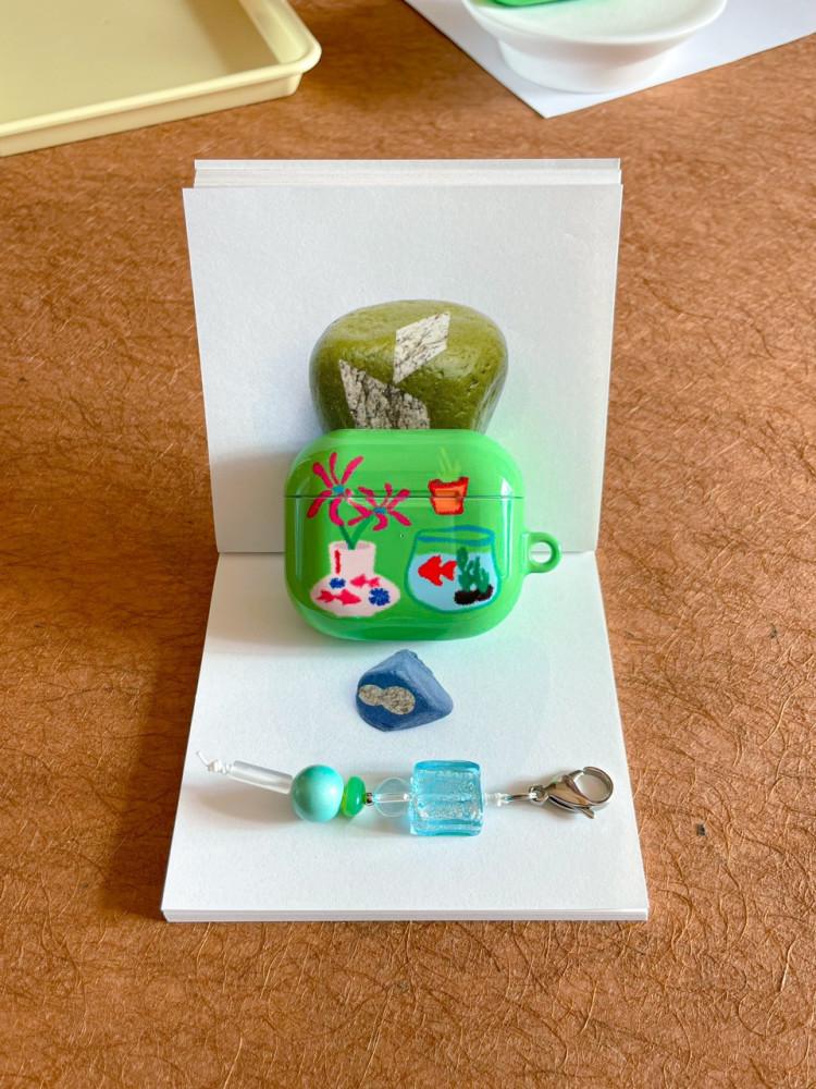 [모지] 수초 속 물고기 airpods case