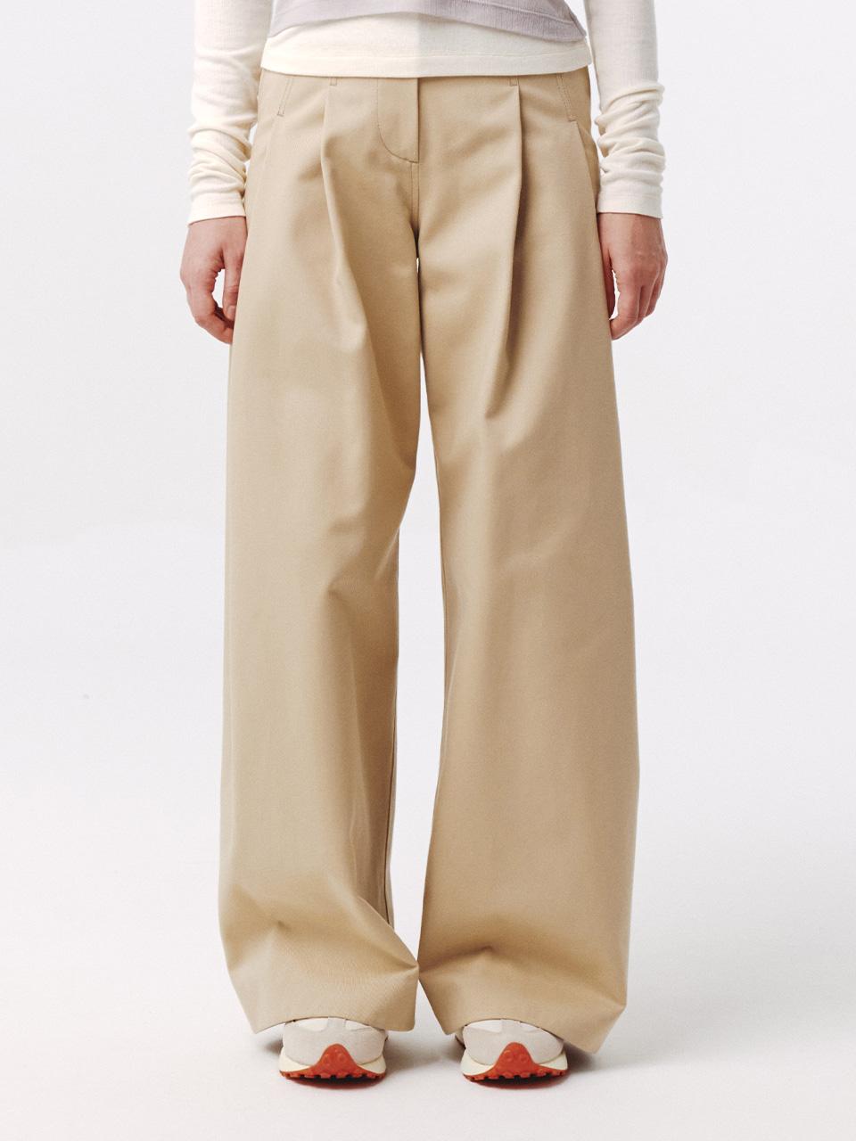 Curved Seam Wide Pants Beige