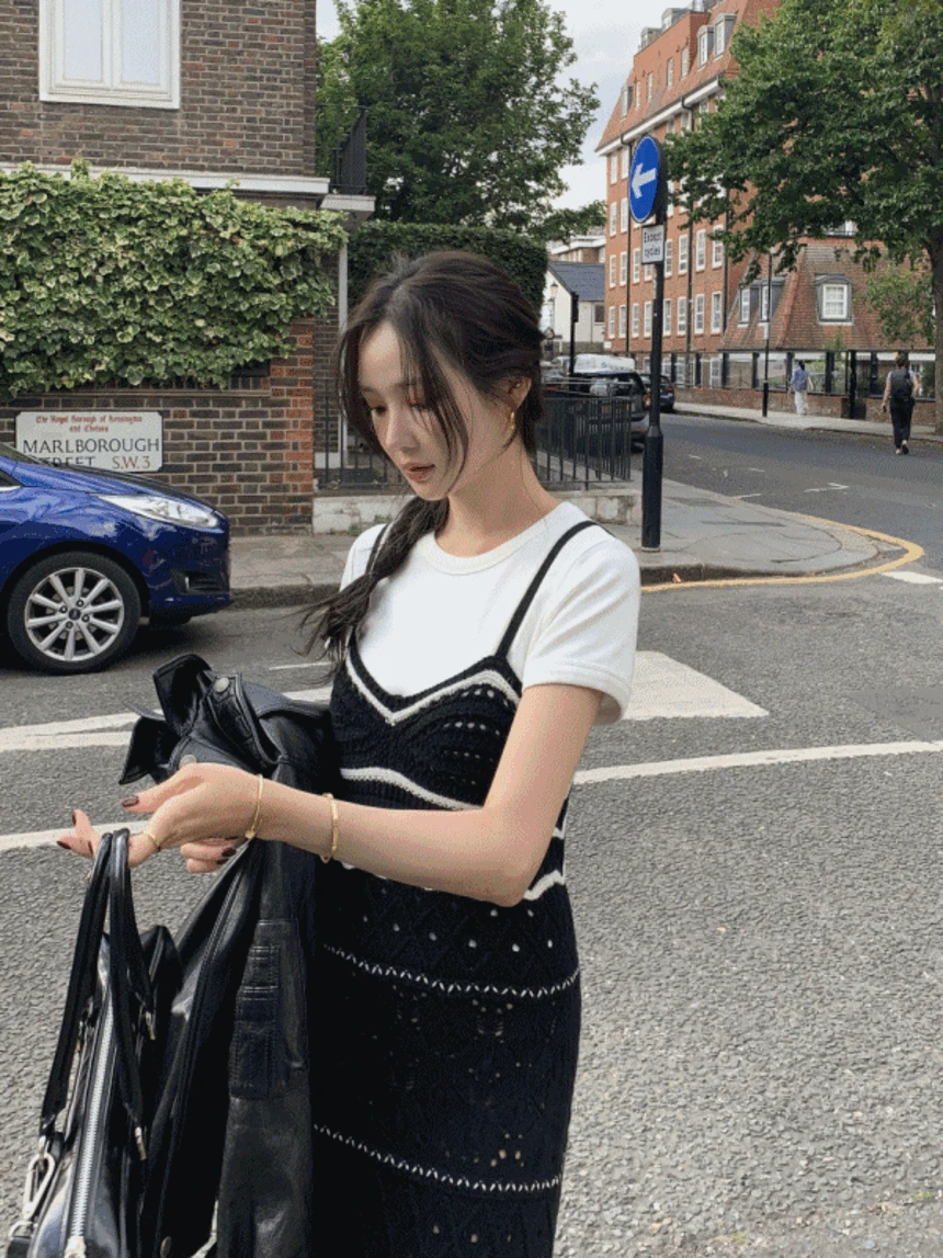 잔느 반팔 티셔츠