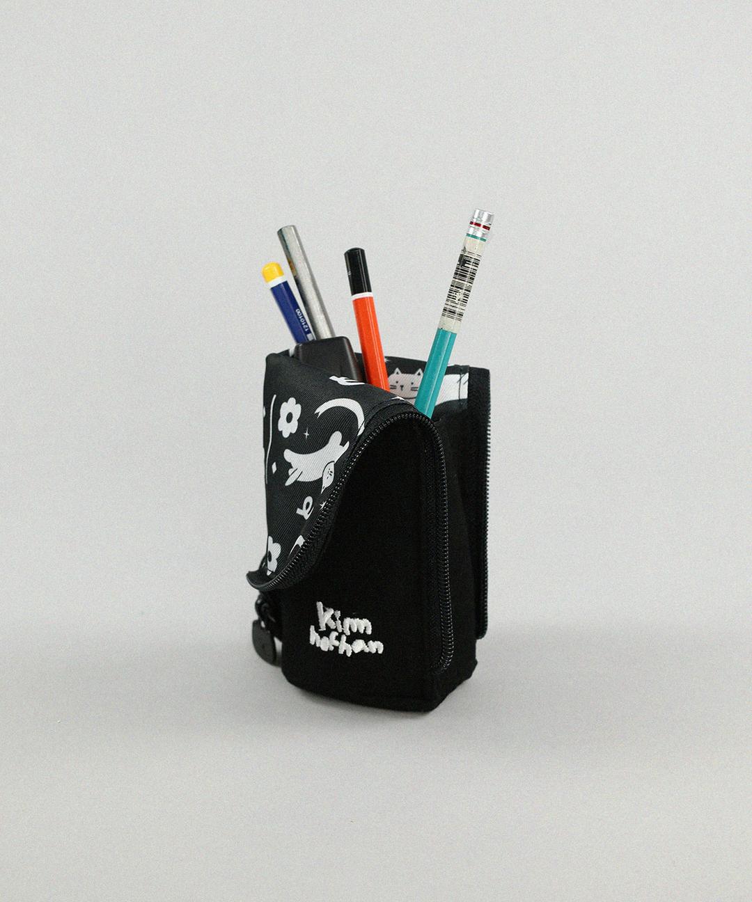 스탠딩 필통 - 블랙