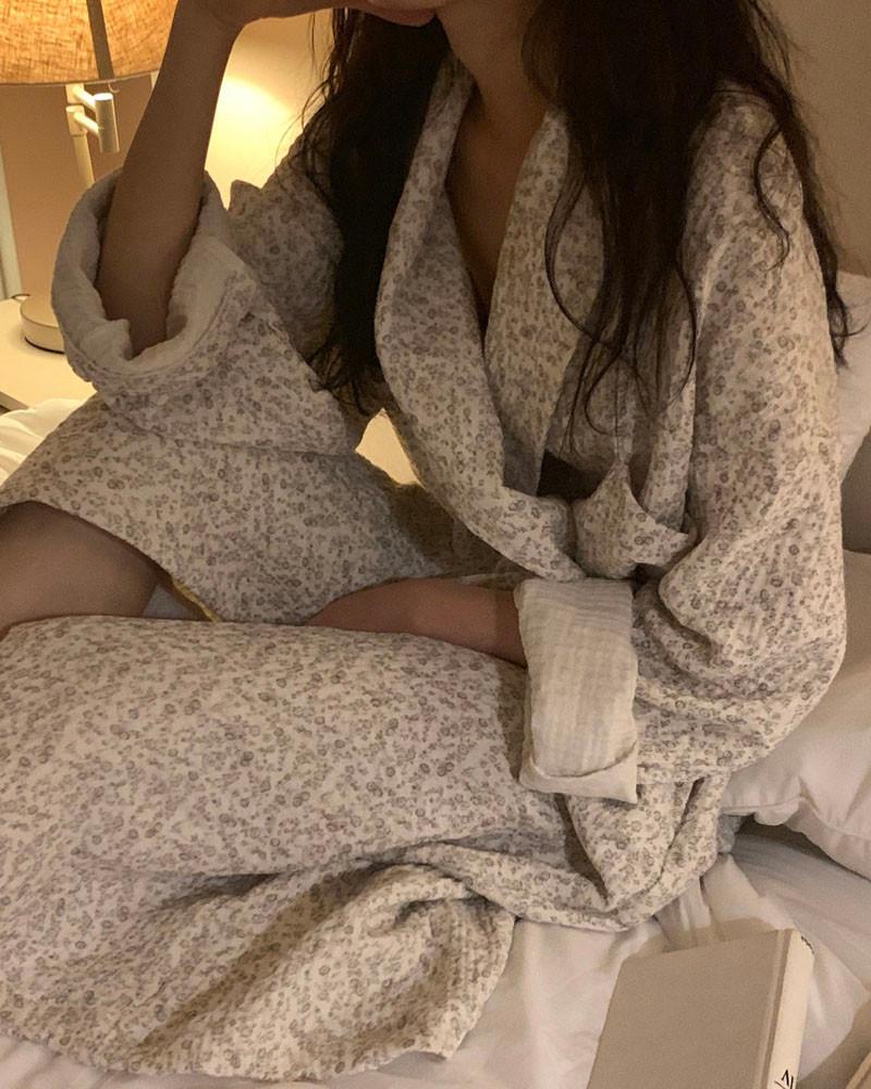 [무료배송] owns 오운스 파자마 상의 프렌치 잔꽃 홈웨어 디어 로브