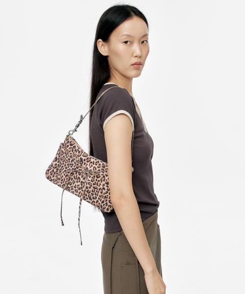 RIBBON POCHETTE_cream leopard suede