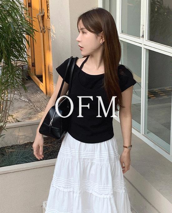 메리어라운드 [휴가룩][썸머🍉][ofm] 쫀쫀 레이어드 홀터넥 티셔츠 (tee)