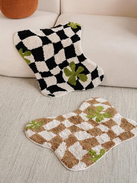 언발란스 체커보드 러그