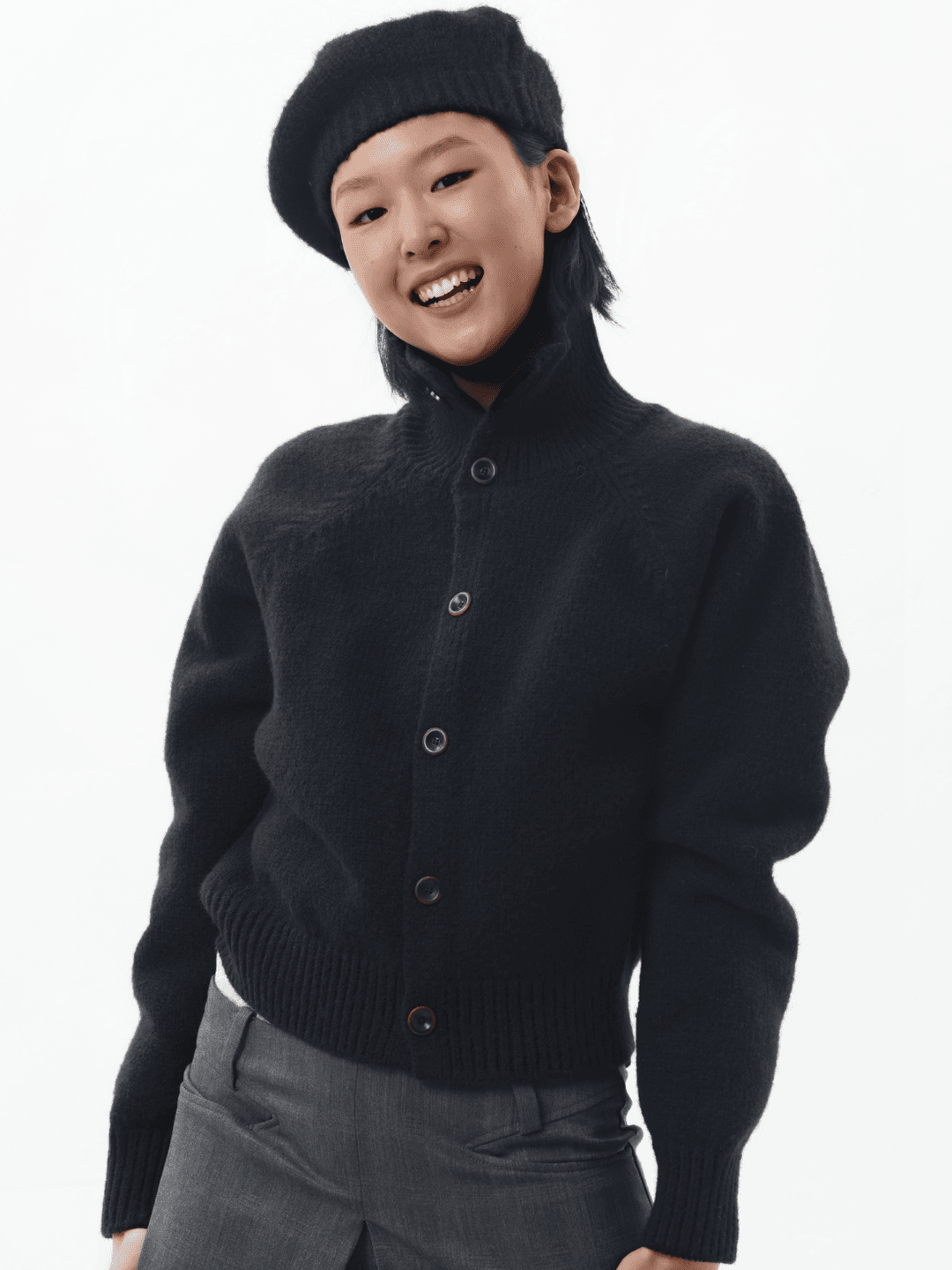 London Serene High Neck Knit Cardigan_Black
