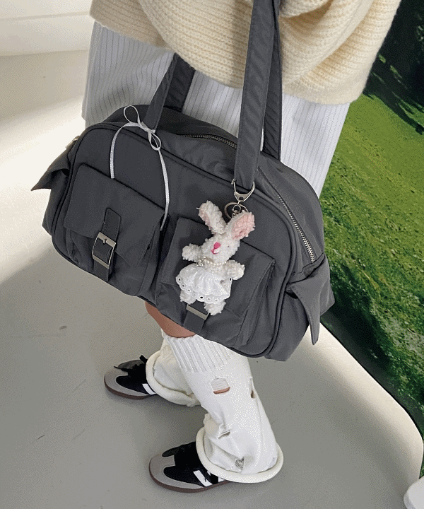 만다린트리 #지그재그1등🥇[당일출고🔥/시크/데일리🤍] 보스 나일론 포켓 숄더백 보스턴백 여행 보조가방 4 color