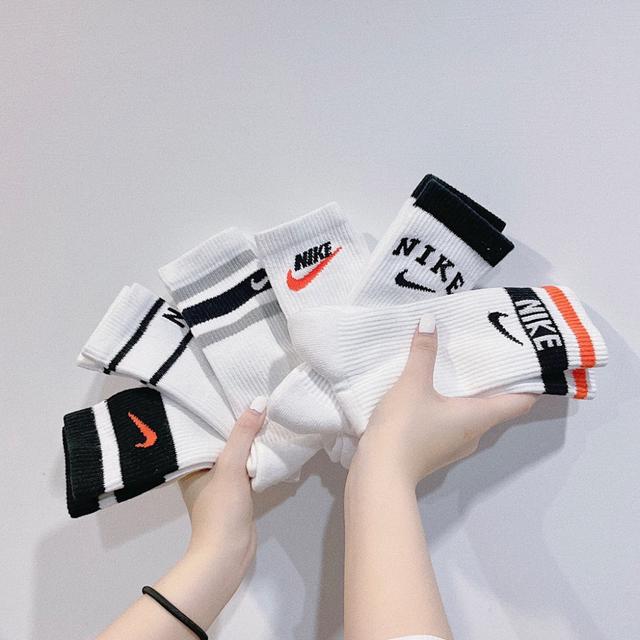 나이키 에브리데이 플러스 쿠션 양말 페어 6팩