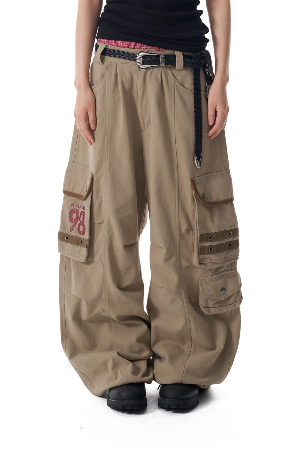 [6.9 예약배송] 98 Knee Pin-Tuck Contrast Cargo Pants (Beige)