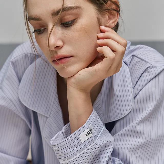 위스퍼 라일락 커플 파자마 잠옷 세트