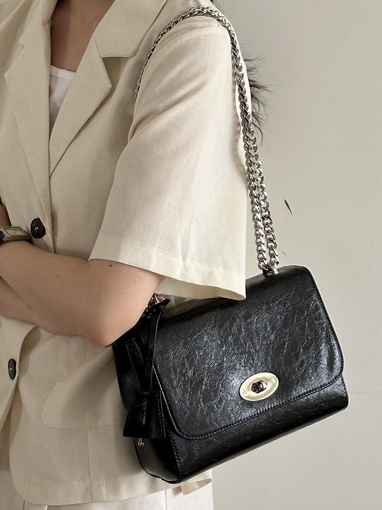 소가죽 원형 버클 체인 숄더 크로스 미니백