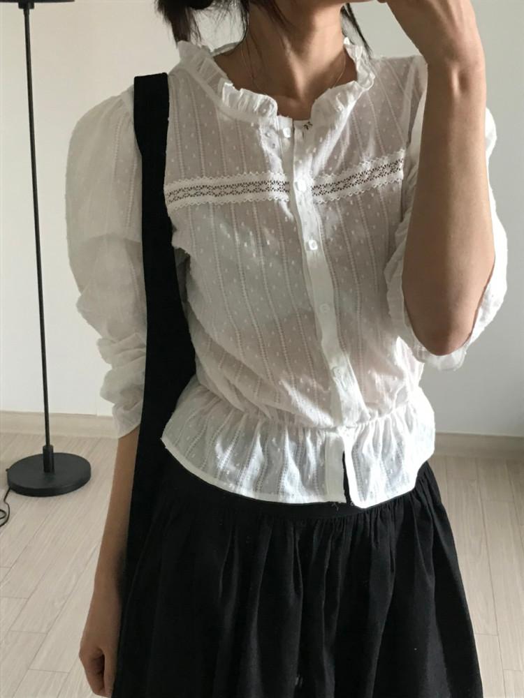 [shopaoel]  frill blouse  프릴 블라우스 : aoe