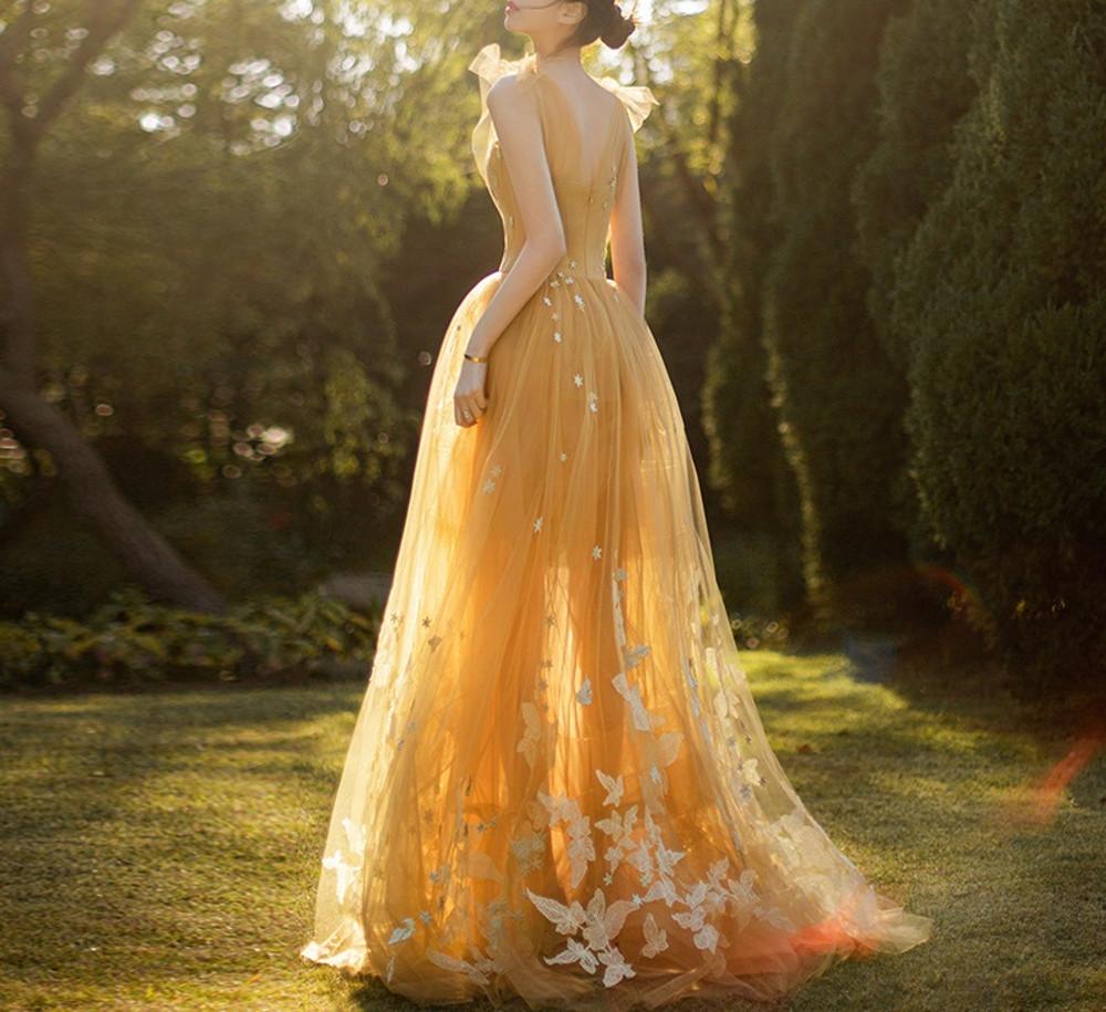 민소매 테마 스튜디오 스냅촬영 셀프웨딩 노란색 노랑드레스