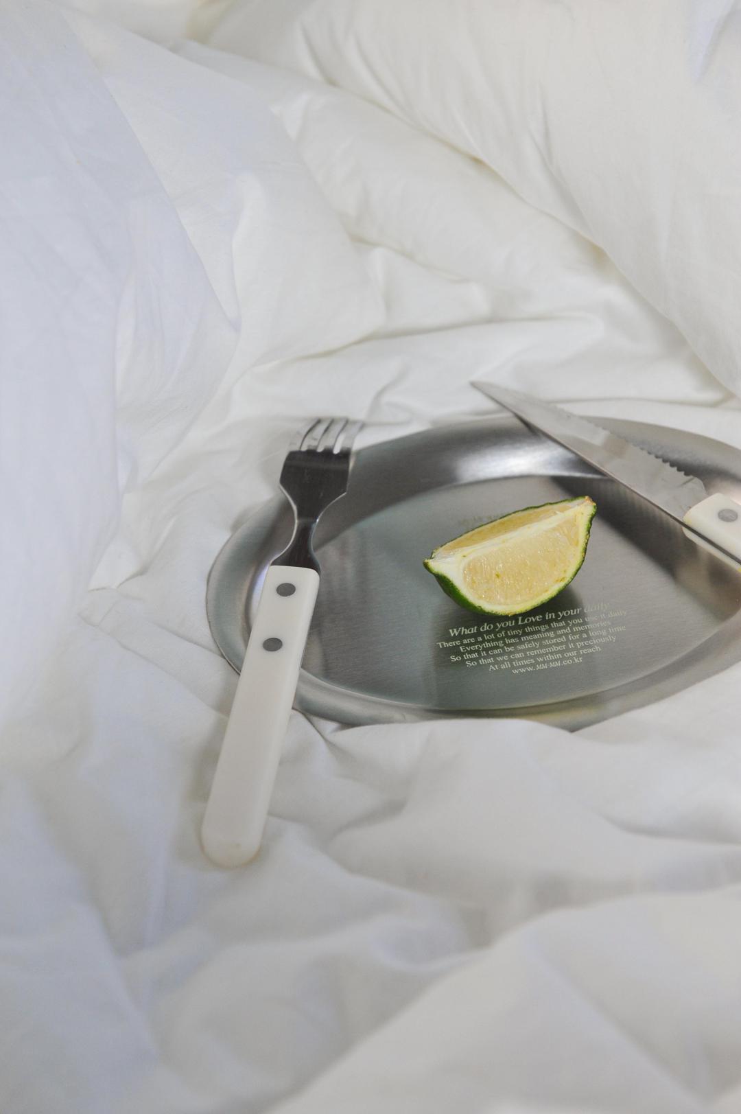 Daily oval stain tray M .007