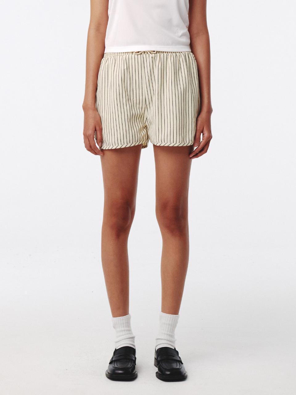 Stripe Shorts Butter Stripe