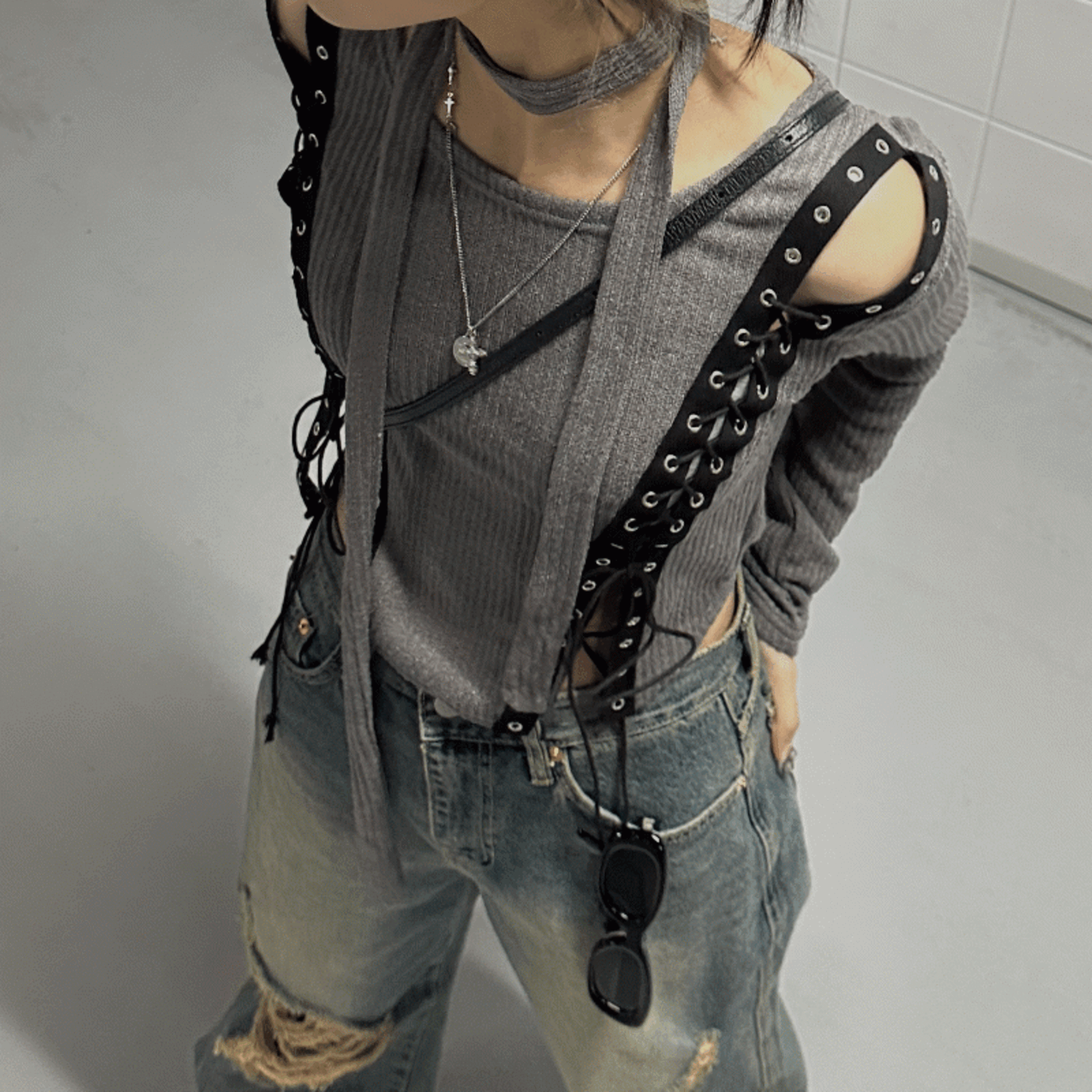 Eyelet String T-shirts (2color)