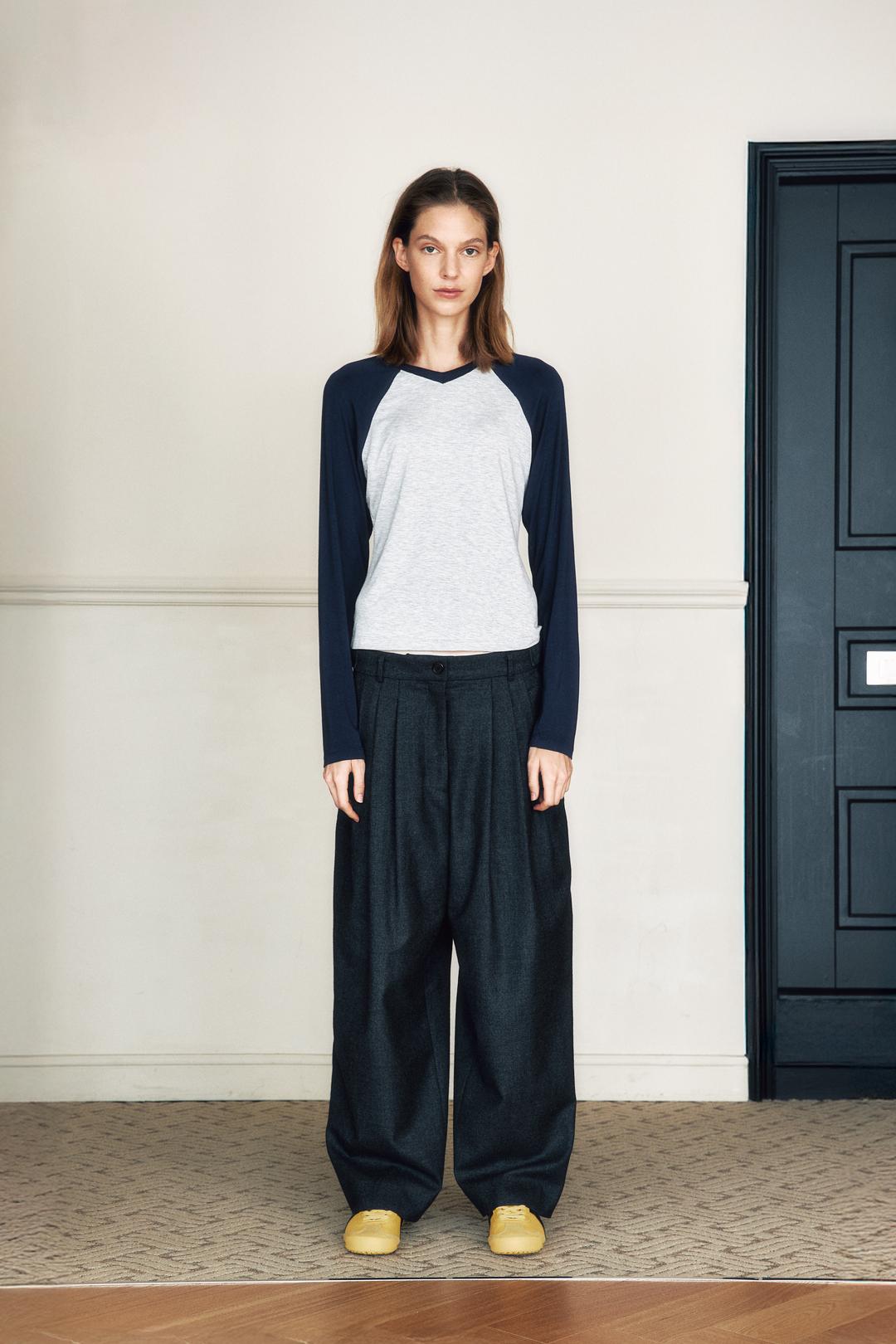 래글런 롱 슬리브 티셔츠