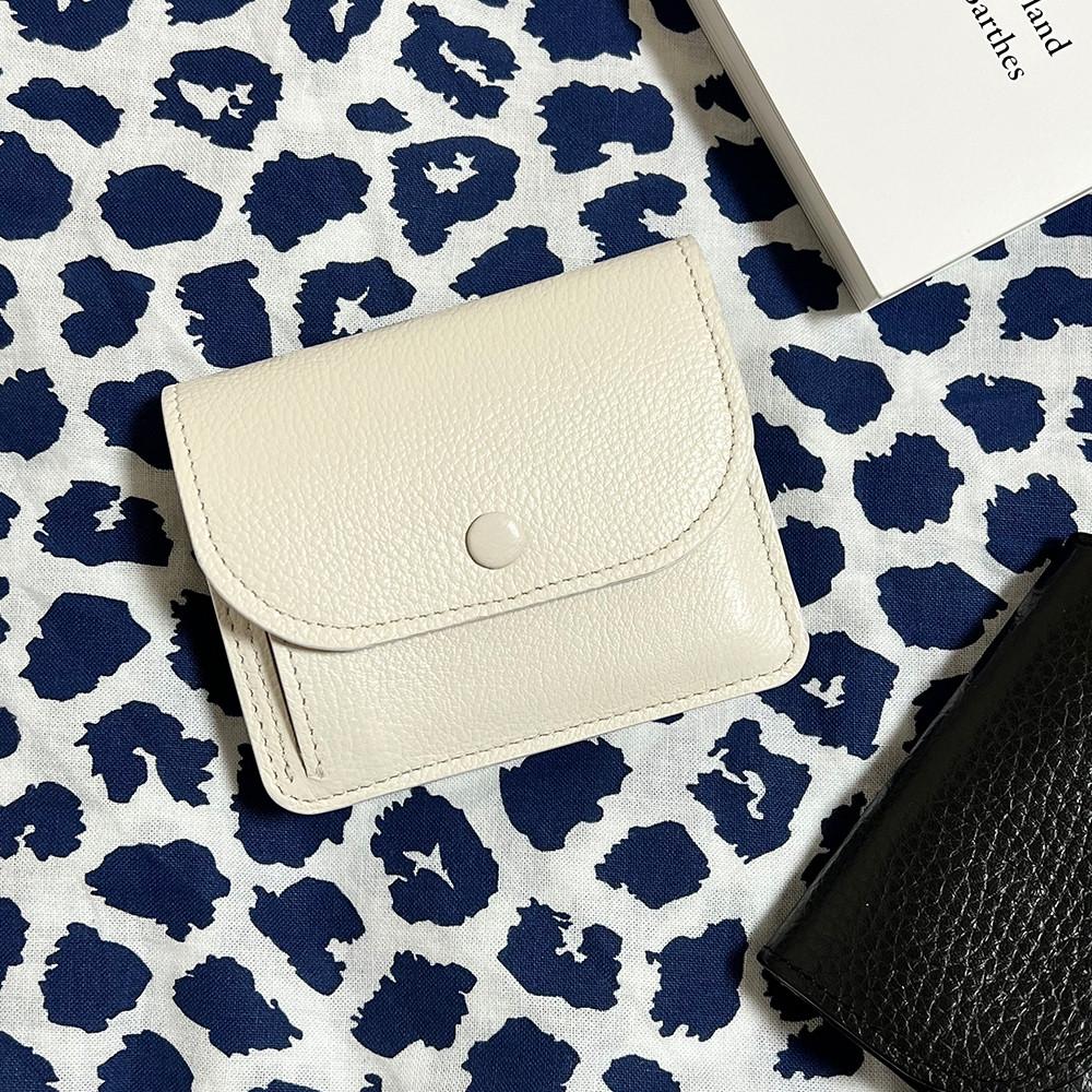 빌릭 오브 하프 지갑 Cream White 반지갑 화이트 compact wallet
