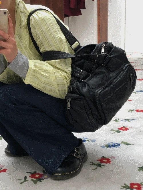 에이사 포켓 숄더백