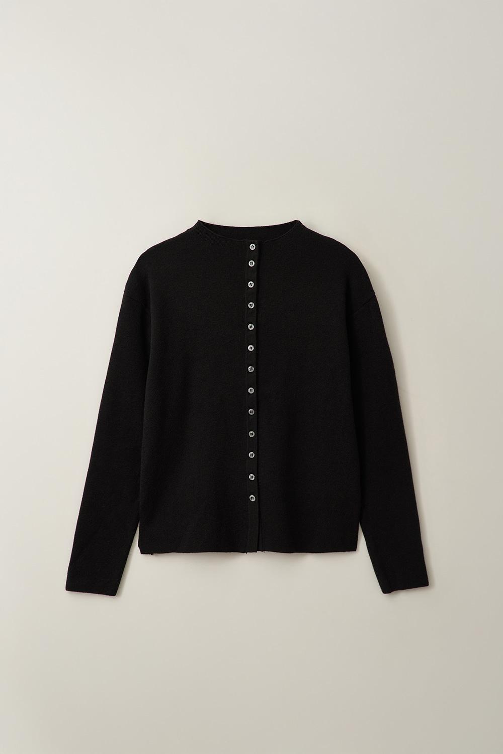 하프넥 버튼 가디건-블랙