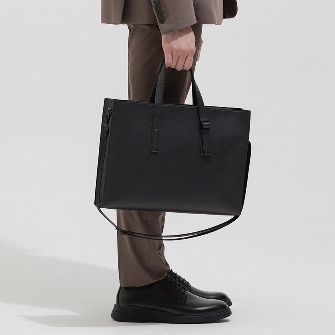 에센셜 비건레더 토트백 370