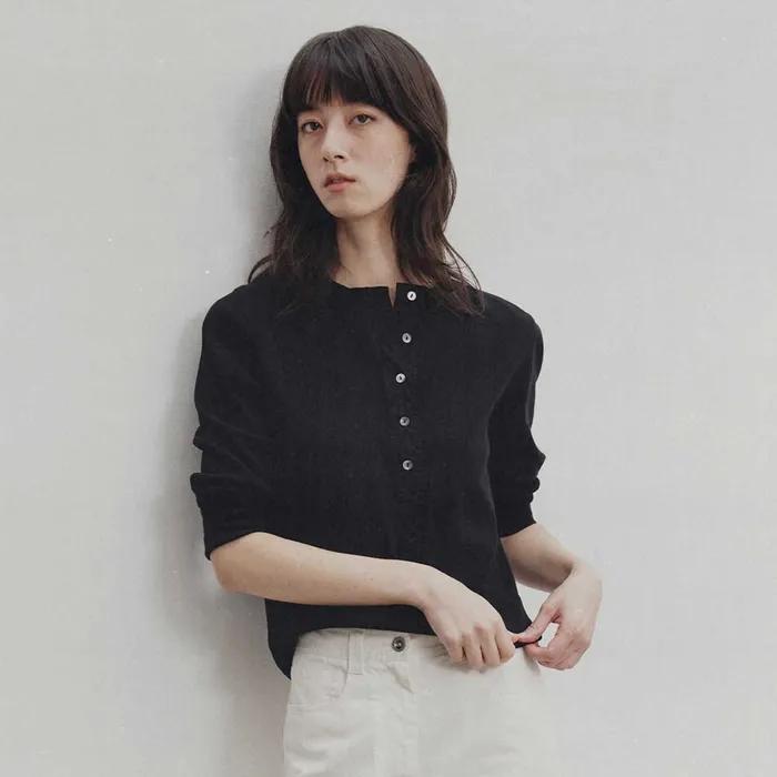 [예약주문 03/03 순차배송] Vintage button t-shirt (Black)