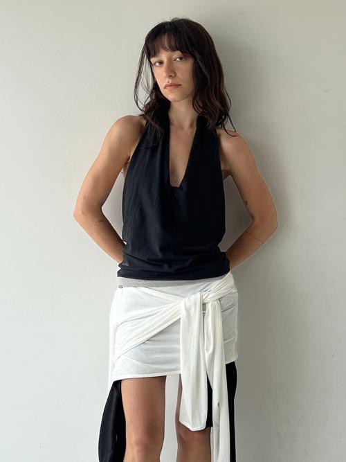 DRAPE HALTER NECK SLEEVELESS / BLACK