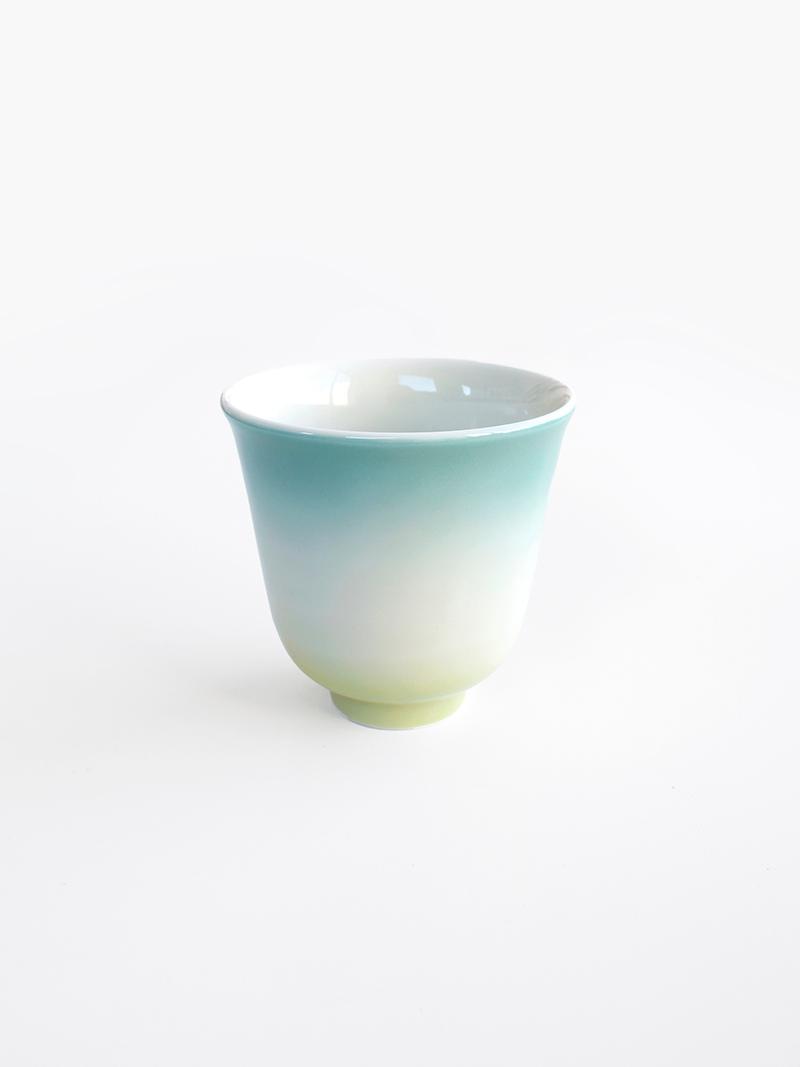 gradient cup green