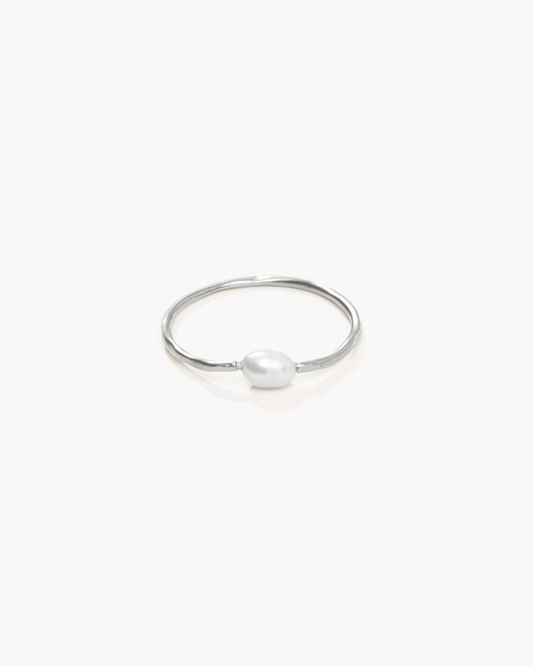 Thalassa Pearl Ring in Silver - Silver / 7