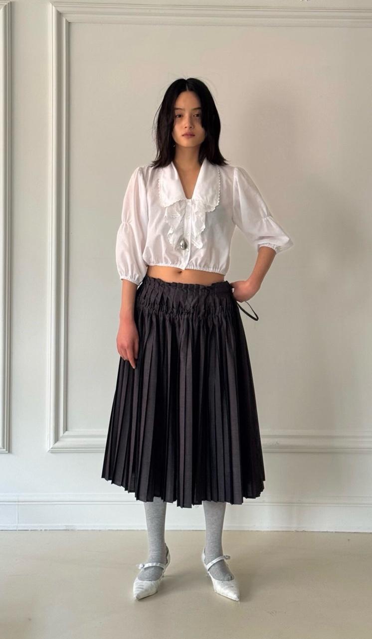 낫스페셜 26SS 노이어덜트 오데뜨 플리츠 스커트 sk