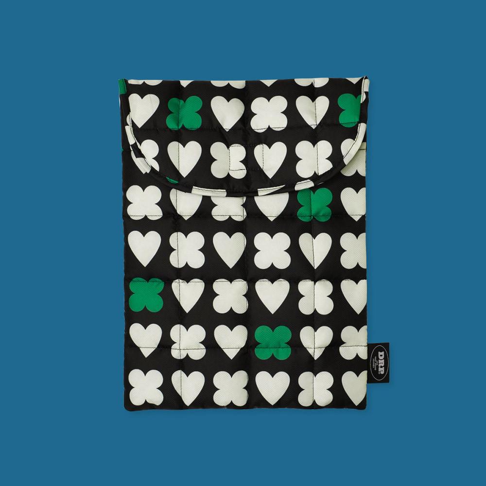 [드롭드롭드롭] IPAD 갤럭시탭 태블릿/노트북 파우치 LUCKY HEARTY BLACKBERRY