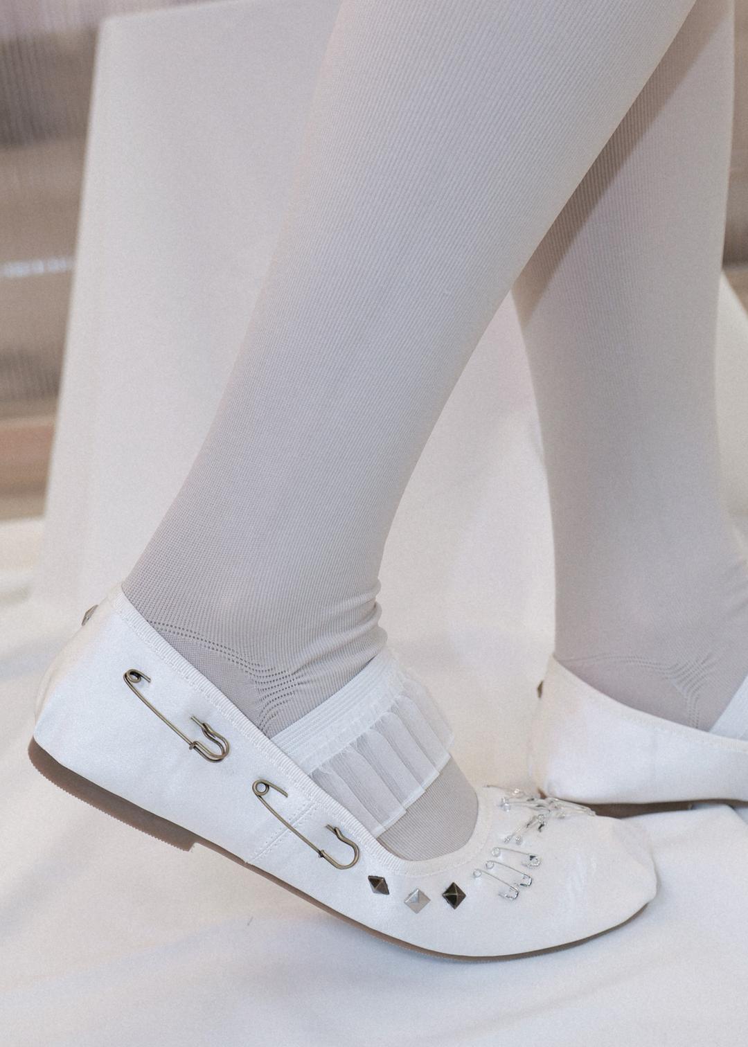 Straight Ribbed Tights