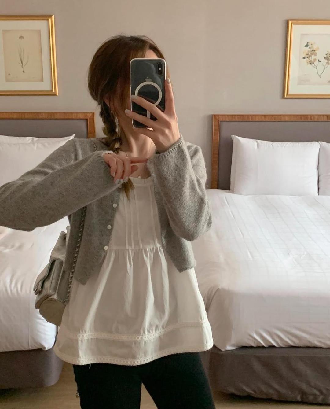 늘품다 멜라운지 캐리 핀턱 뷔스티에