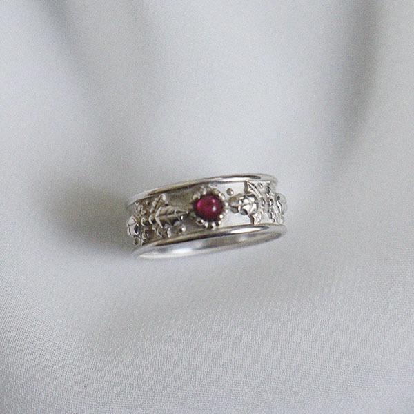 Holiday Dream Ring 03