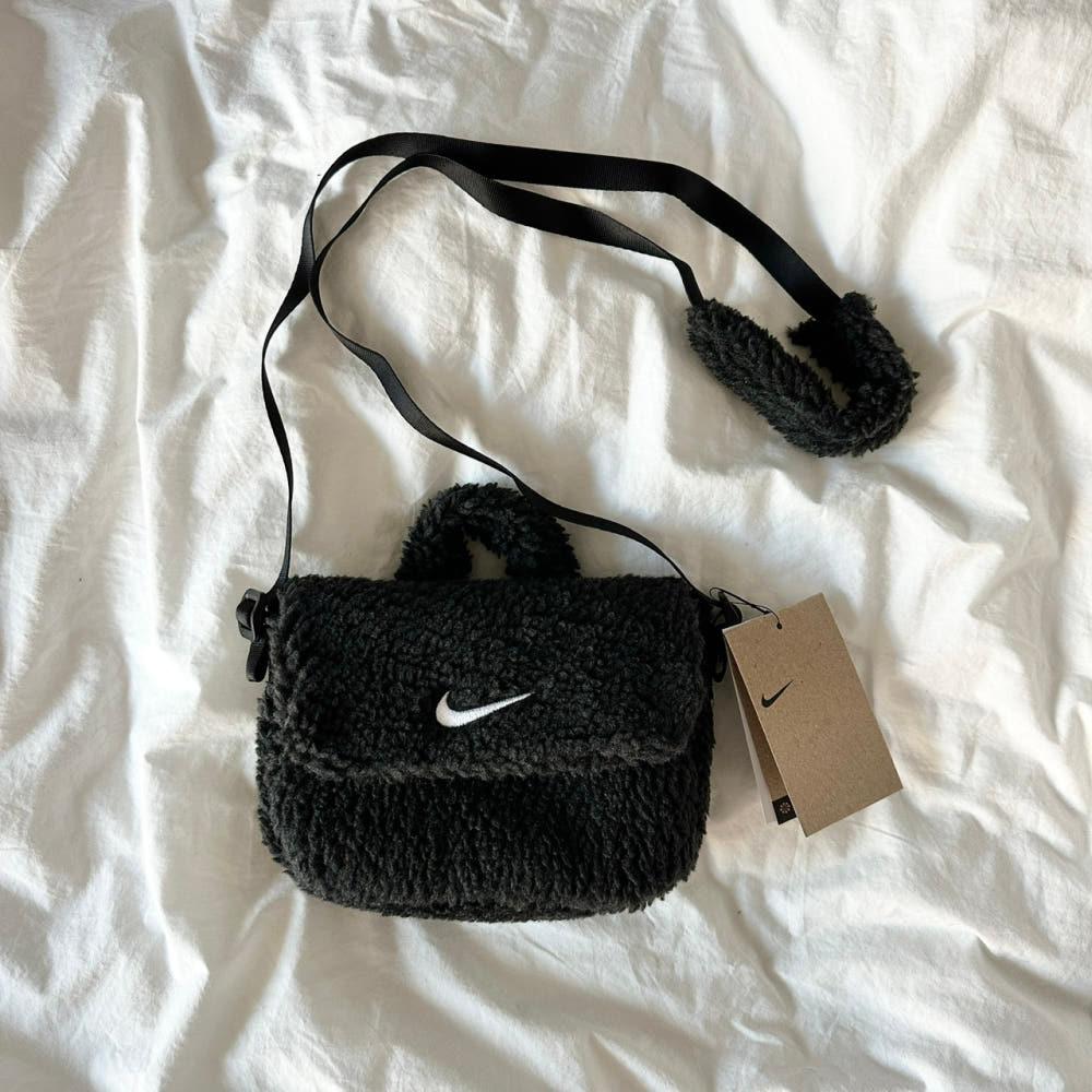 나이키 크로스바디 백(블랙/레몬)