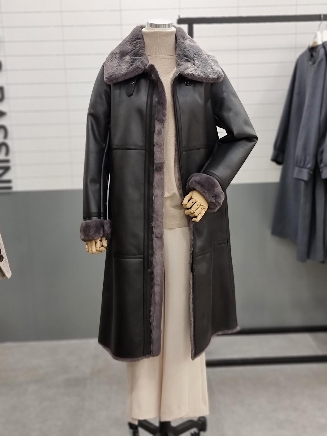 [아날도바시니] 에코 무스탕 코트 AV12FU73C