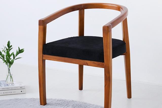 BOBSLA 의자 티크나무