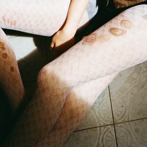 Button on the lace Tights