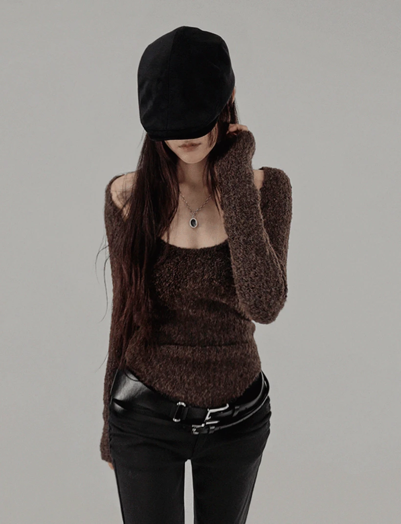 [브라운입고지연 11월중순입고] ZECK BOUCLE HEART NECK WOOL KNIT 젝 부클 하트넥 스퀘어넥 울 니트탑