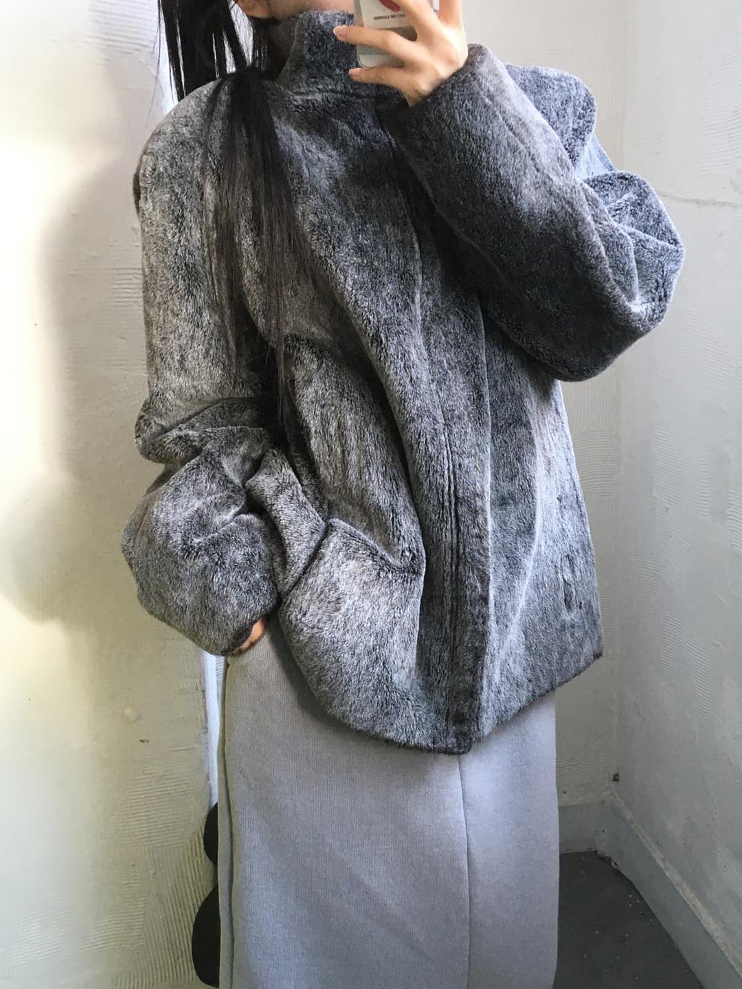 Emporio Armani 아르마니 그레이 퍼 자켓  | 후루츠패밀리