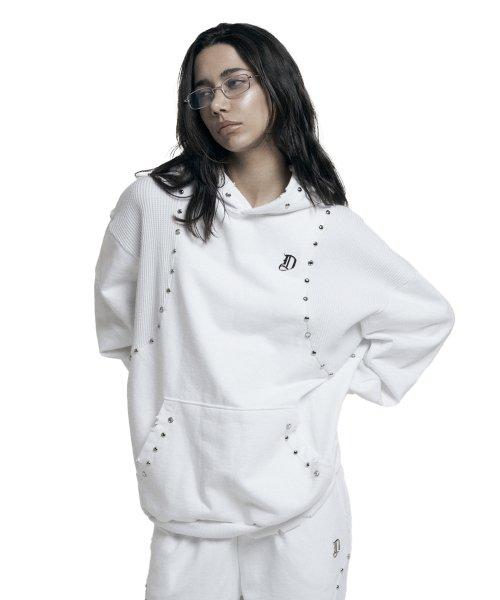 Grunge stud hood in white