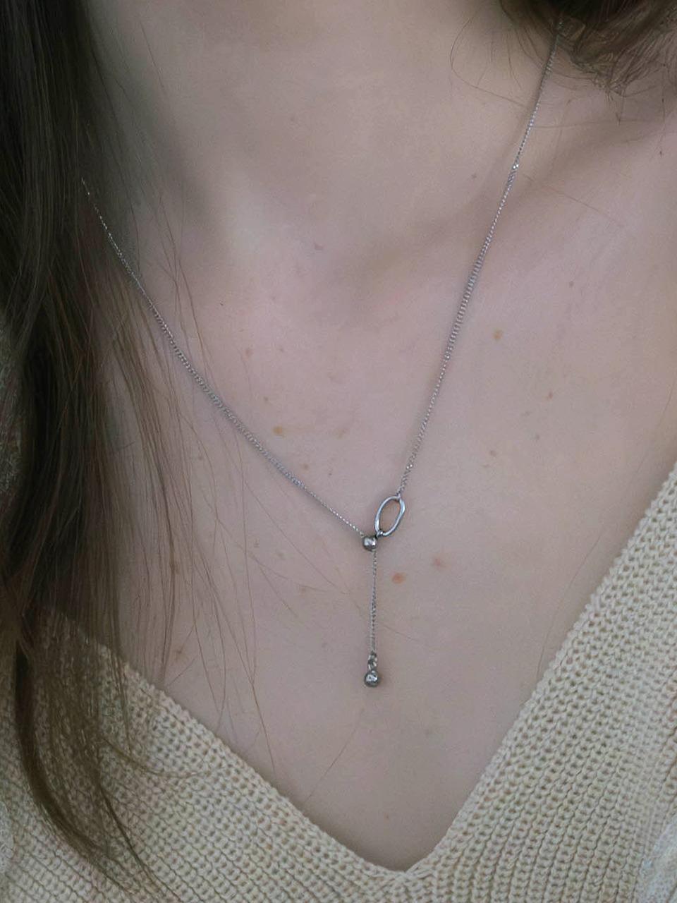 오벌 포인트 데일리 슬라이드 볼 목걸이_PM25N020SS