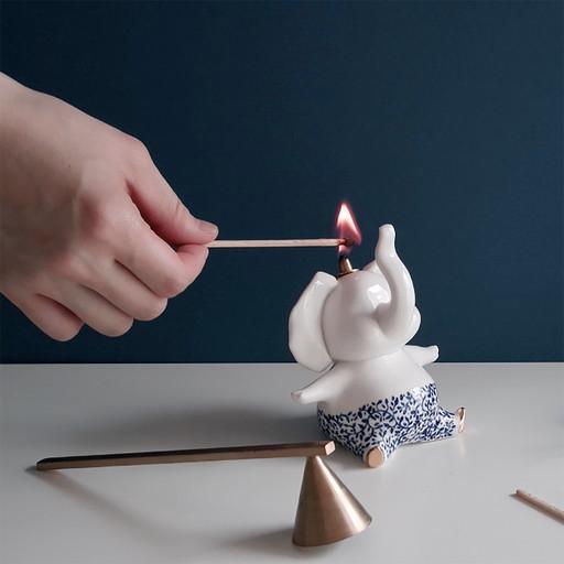 ‘조은, 쉼 Ceramics’ 코끼리 오일램프