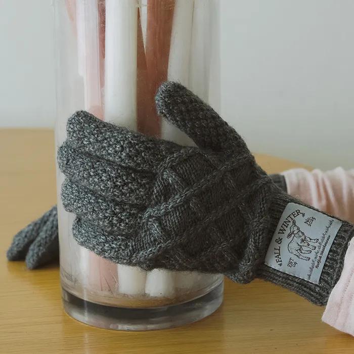 DIAMOND CABLE GLOVES - 4 colors