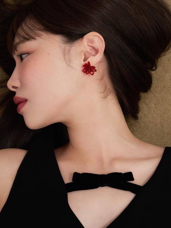 beads blossom earring - red
