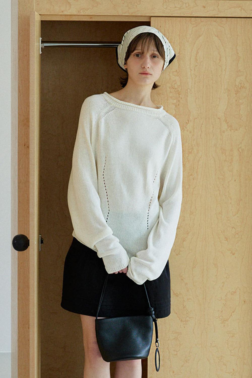 [2차_6/4 예약배송]carrie boat neck pullover_white