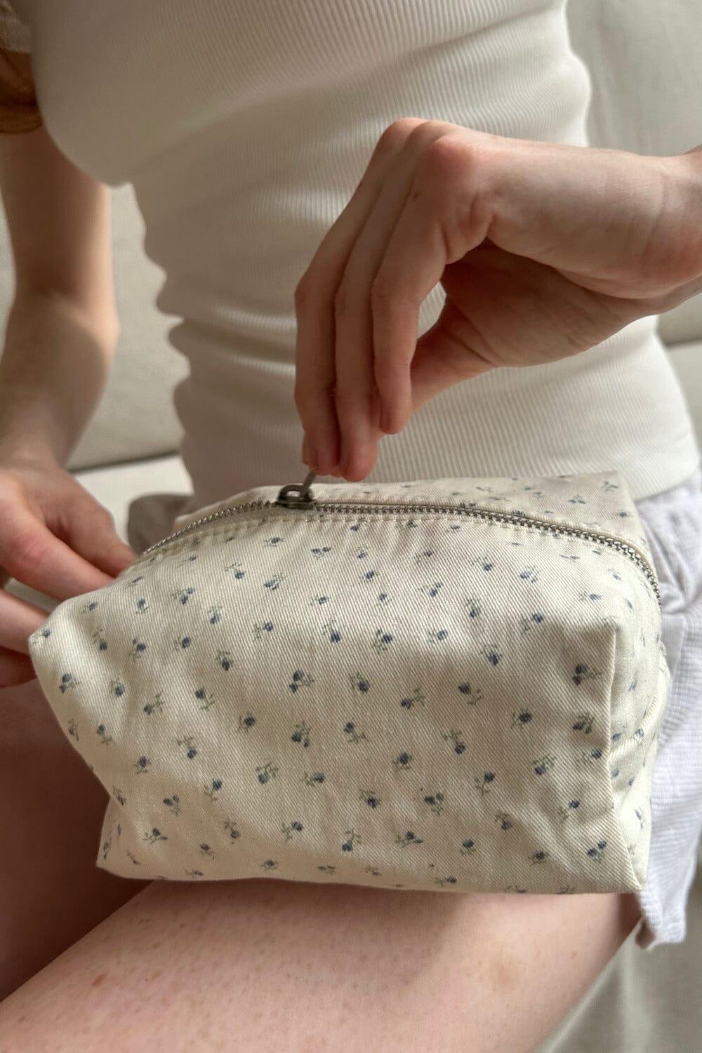 Floral Makeup Bag - Blue Green Floral