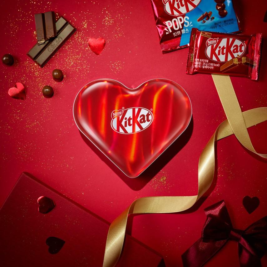 "찰랑찰랑 달콤한 파도빛" 킷캣 오로라 하트틴 초콜릿 (틴케이스+초콜릿)