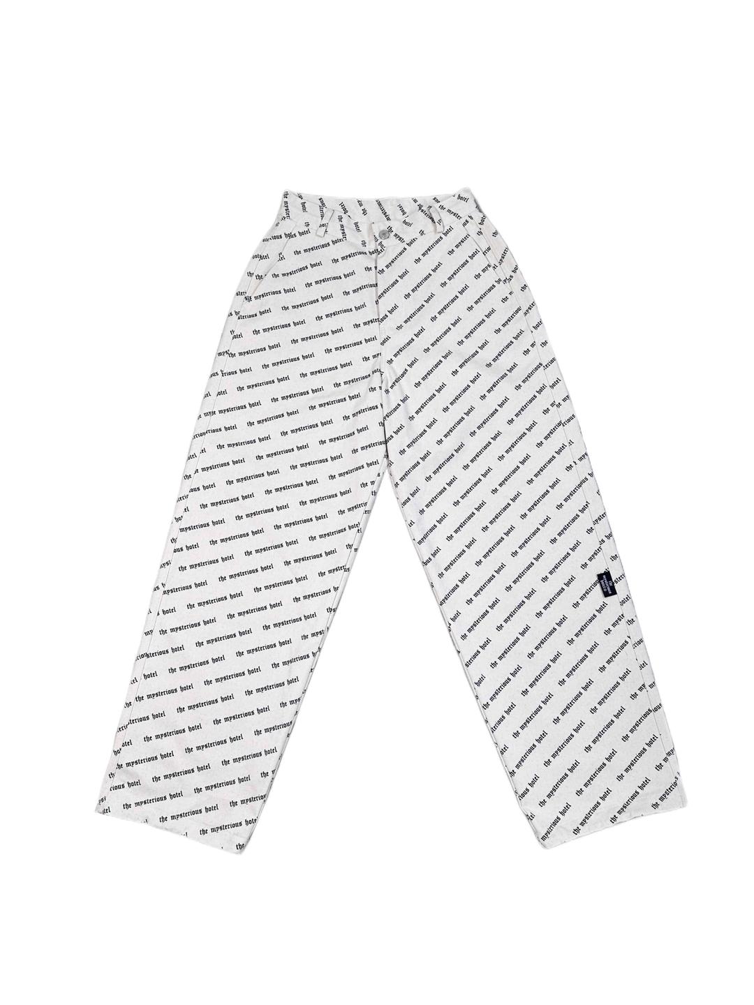 6/20 pm 12:00 더현대 선오픈) FULL LOGO WORK PANTS (선착순 20명 코인키링케이스 증정)
