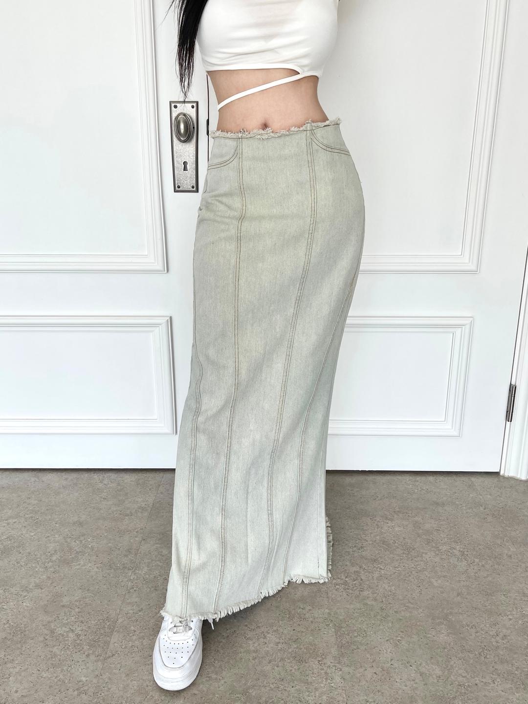 907. Maxi denim line damage sk