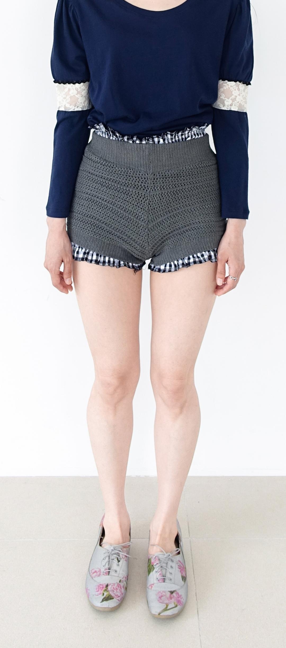 crochet knit color shorts